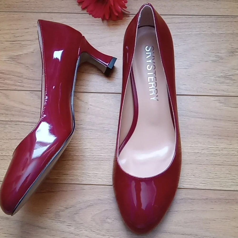 Skysterry | Rich Red Patent Heels - Picture 4 of 7